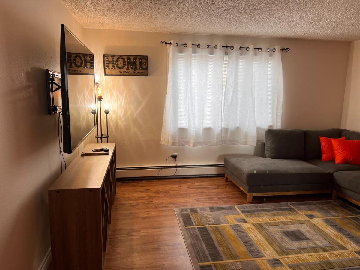 Lovely Two Bedroom, Minutes Away From Downtown Anchorage Luaran gambar